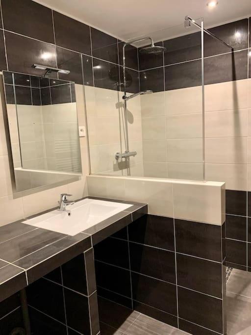 Marinesappartement, La Marina Tropezienne Apartamento